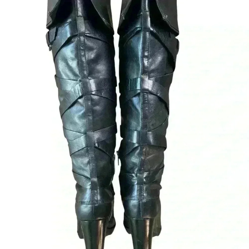 Michael Kors Women’s Greenwich Tall Belted Knee High Riding Boots Size 71/2. - Picture 6 of 10